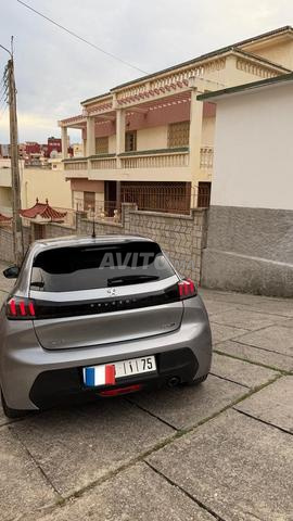 PEUGEOT 208 2023 - 2