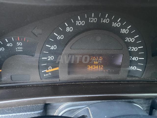 مرسيدس سي 220 - 2