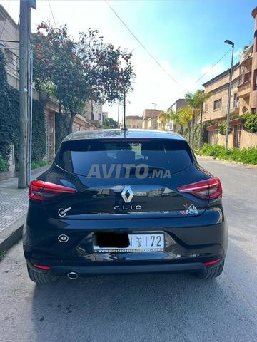 Renault Clio 5 à Casablanca - 2