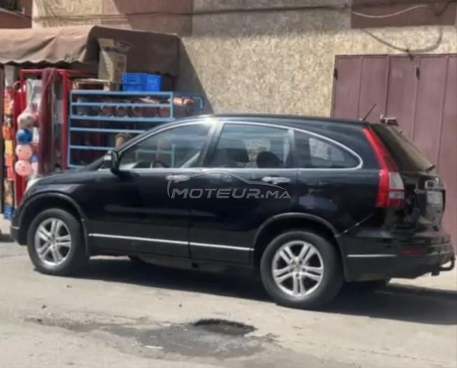 Honda honda CR-V 2011 automatique , très bon état.