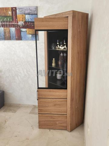 أثاث تلفزيون بالإضافة إلى خزانة عرض - 2