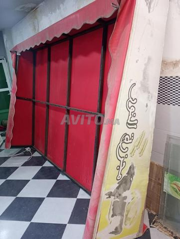 Bâche très bon état complet - 2