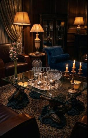 طاولة قهوة فخمة على طراز عصر النهضة - 2