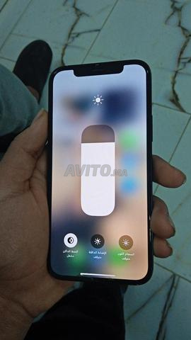 iPhone 12 encore propre - 2