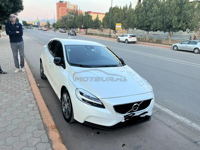 Volvo V40 Diesel Automatique 2019 à Casablanca