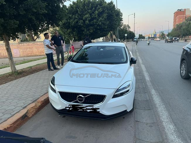 Volvo V40 Diesel Automatique 2019 à Casablanca