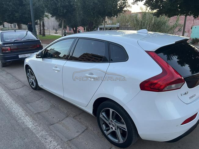 Volvo V40 Diesel Automatique 2019 à Casablanca