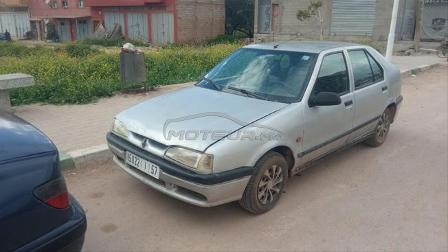 R19 storia 1994