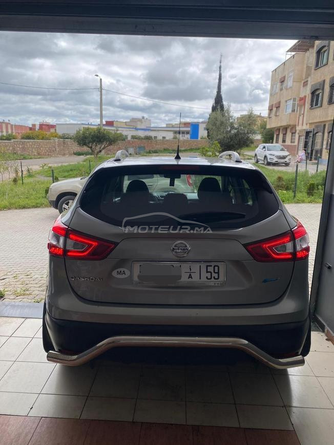 Nissan qashqai 2015 a vendre