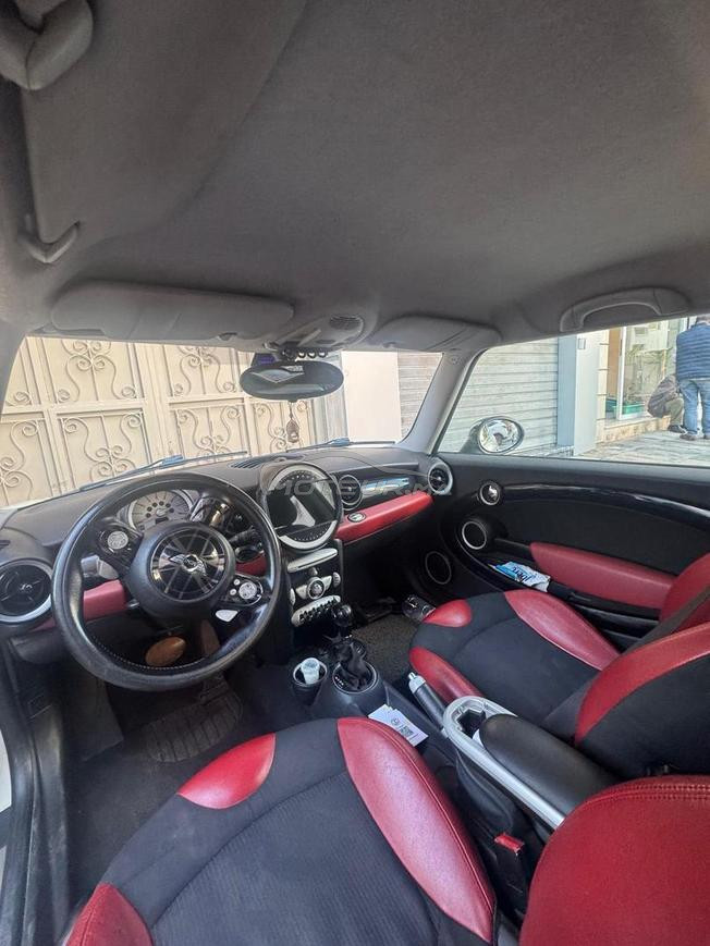 mini cooper très bonne état 