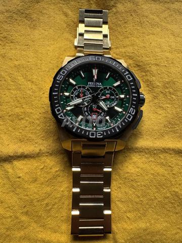 MONTRE FESTINA DORÉ VERTE 2026 (original)
