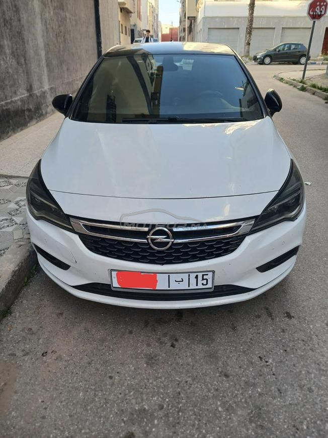 Opel Diesel Automatique 2019 à Larache