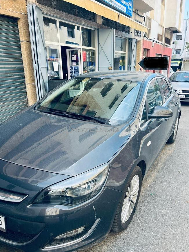 Opel Astra Diesel Modèle 05/2014 Manuel 120010Km