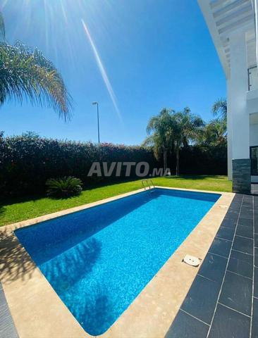 فيلا للإيجار فارغة أو مفروشة في فيل فيرت - 2