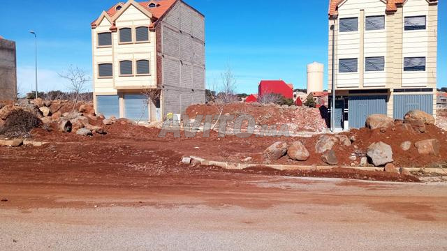 Terrain commercial à vendre - 2