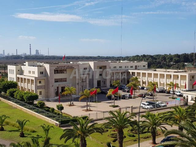 JOLI APPARTEMENT VIDE de 105m vue panoramique sur le PARC