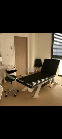 شقة بالطابق الأول للاستخدام كمكتب طبي