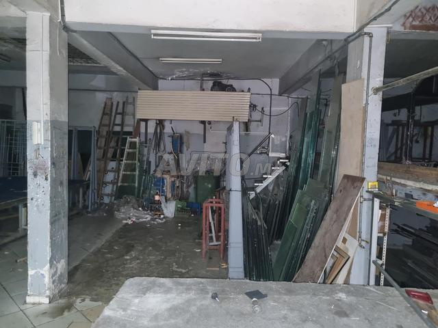 Magasin commercial bien situé - 2