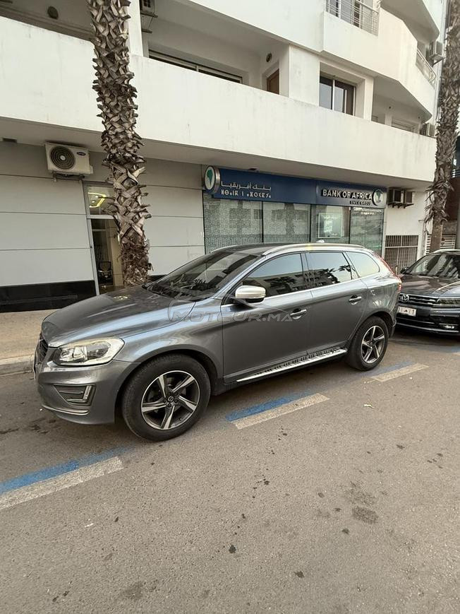 Volvo XC60 R-Design 