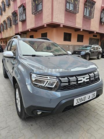 أريكة متبقية نظيفة، من يرغب بها فمرحباً به - 2