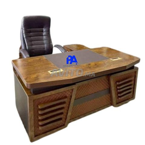 مكتب مدير حديث - 2