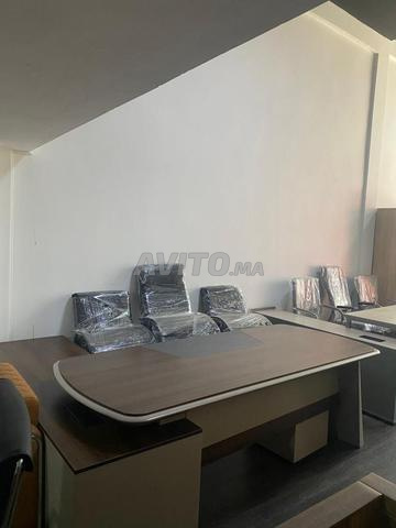 Bureau de direction robuste — مكتب المدير متين - 2