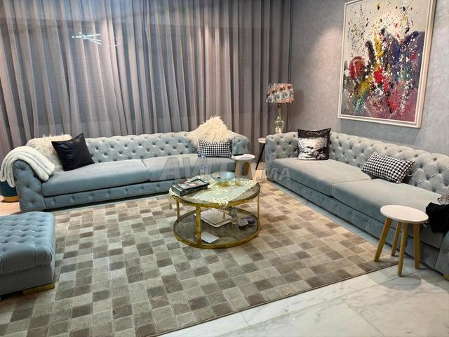 2 grands fauteuils à vendre et pouffe - 2