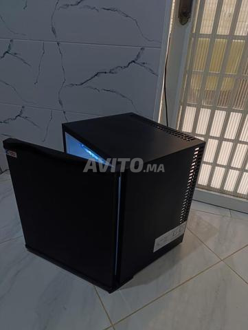 ثلاجة نظيفة مستوردة من أوروبا