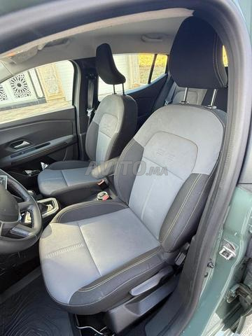 Dacia Sandero Essence Automatique 2023 à Tanger - 2