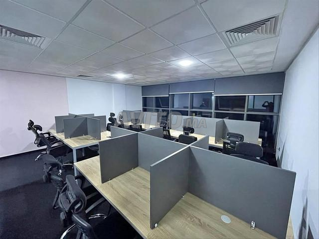 Bureau sur mesure pour centre Apple - 2