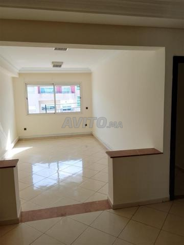 Bureau 90m2 près Alyasir Casavoyageur - 2