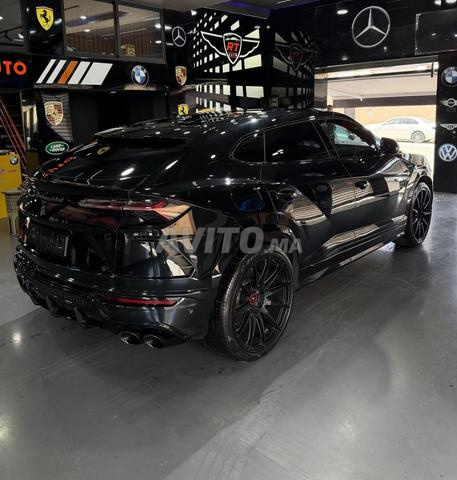 Lamborghini Urus Essence Automatique 2021 - 2