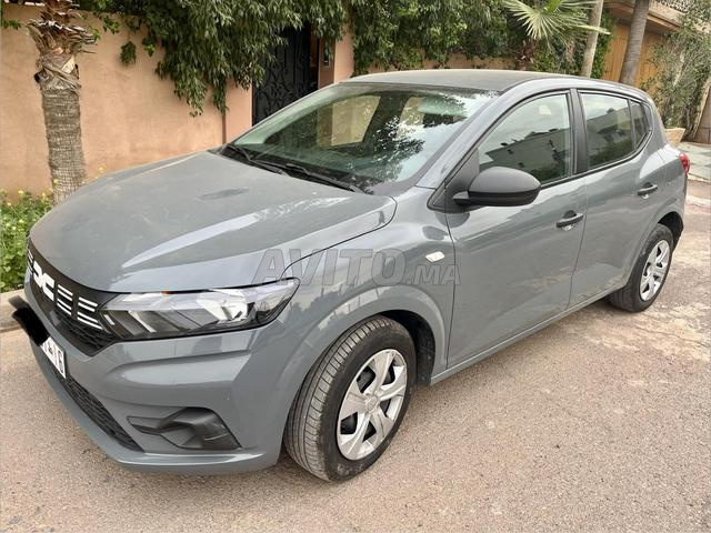 داسيا سانديرو بنزين 2023 عدد كيلومترات قليل - 2