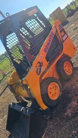 BOBCAT. Comatsu importé - 2