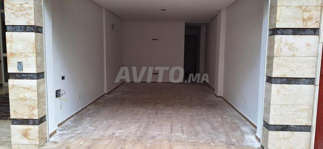 Magasin à louer ou à vendre - 2