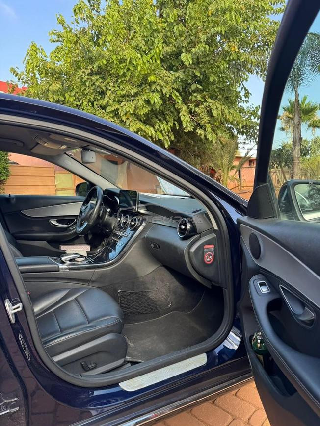 Mercedes-Benz 220 Diesel Automatique 2015