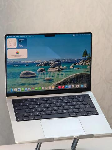 ماك بوك برو 2025 - M5 - 2