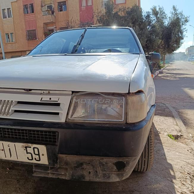 سيارة للبيع