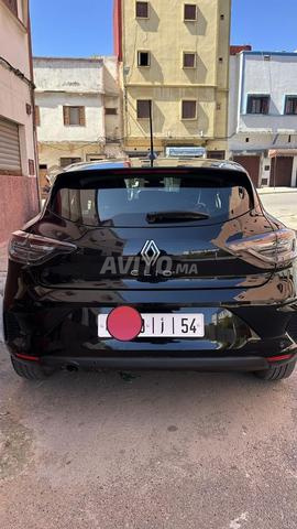 كليو 5 جديدة يدوية 2025 في آسفي - 2