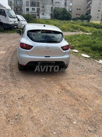 Renault Essence Manuelle 2013 à Casablanca