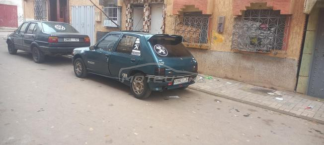 Peugeot  205