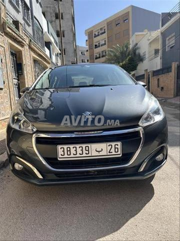 بيجو 208 ديزل يدوية 2016 بالدار البيضاء - 2