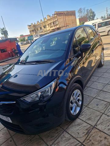 Opel Crossland Diesel Manuelle 2021 à Sidi Slimane