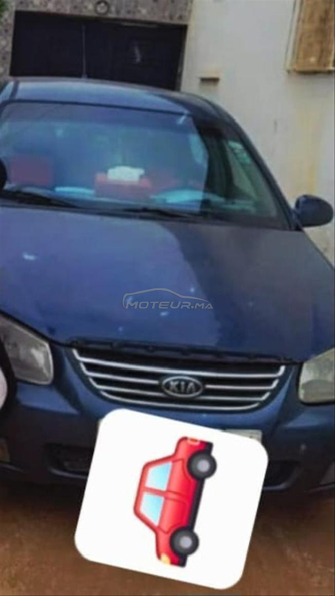 je mets en vente ma voiture kia cerato dièsel n9ya