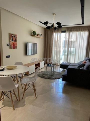 STUDIO MEUBLÉ AVEC TERRASSE À LOUER À CALIFORNIE - 2