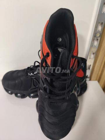 taille 42 Chaussures sécurité homme légères - 2