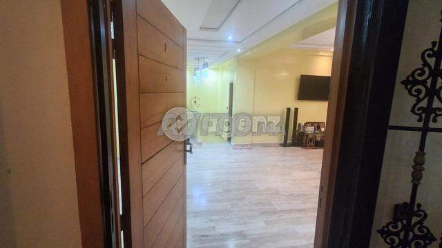 CMN-HA-1999 - Appartement à vendre à Hay Hassani