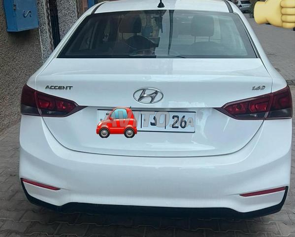Hyundai Accent automatique à vendre - 2