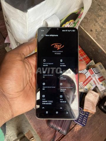 Itel A70 128/3 Go RAM à vendre très propre - 2