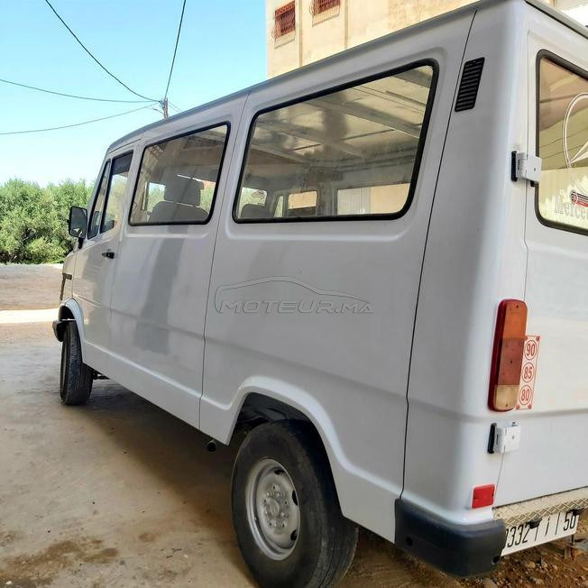 مرسيدس 308 موديل 1991 ديوانة 2001 الضريبة 800 dh